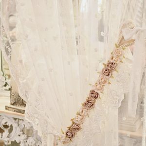 Coppia tende in tulle ricamato leggere e morbide collezione “Sophia”