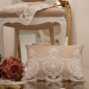 Cuscino in Lino e merletto “Madame”