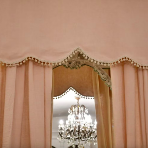 Completo tende con mantovana in puro lino rosa