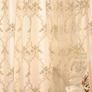 Tessuto in tulle avorio con decori barocco oro -Eleganza da confezionare
